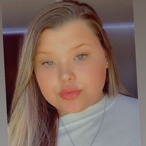 Meet your Posher, Kylie